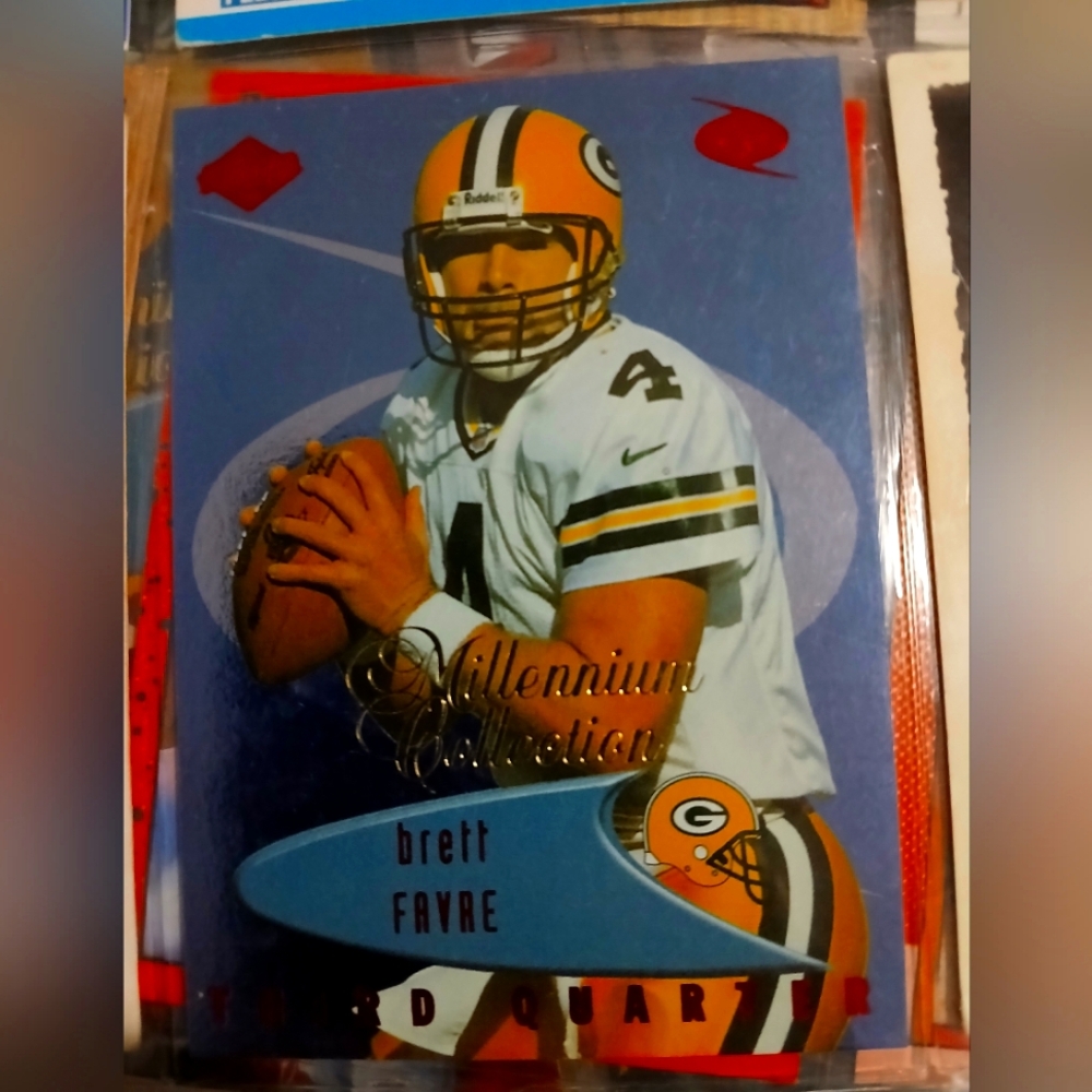 Hologram Brett Favre football card